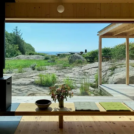 Architect-designed With Sea View In Loshavn