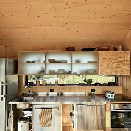 Architect-designed With Sea View In Loshavn Casa de Férias