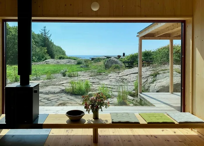 Architect-designed With Sea View In Loshavn